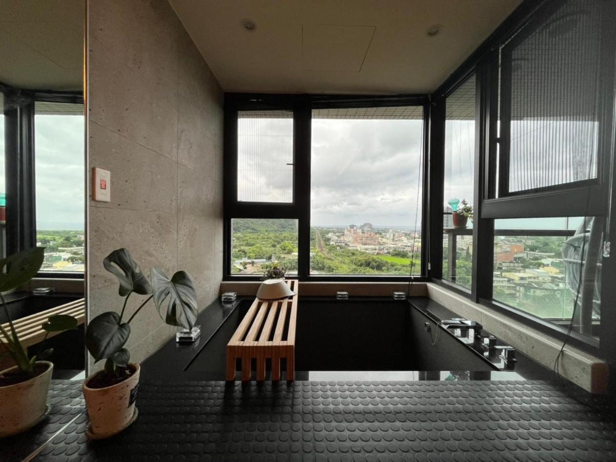 Apartamento Toucheng Happyhouse頭城黑皮家 附早餐 Exterior foto
