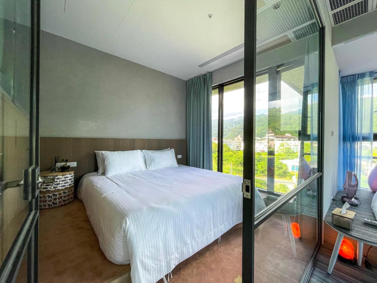 Apartamento Toucheng Happyhouse頭城黑皮家 附早餐 Exterior foto