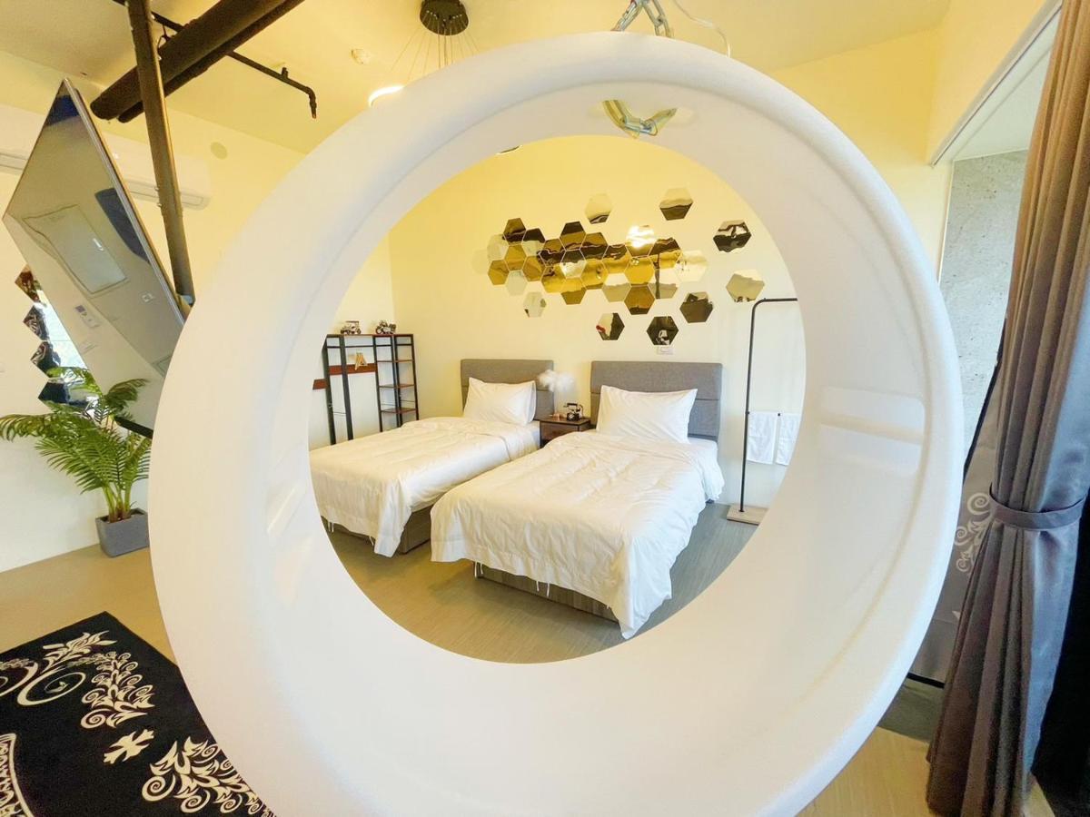 Apartamento Toucheng Happyhouse頭城黑皮家 附早餐 Exterior foto