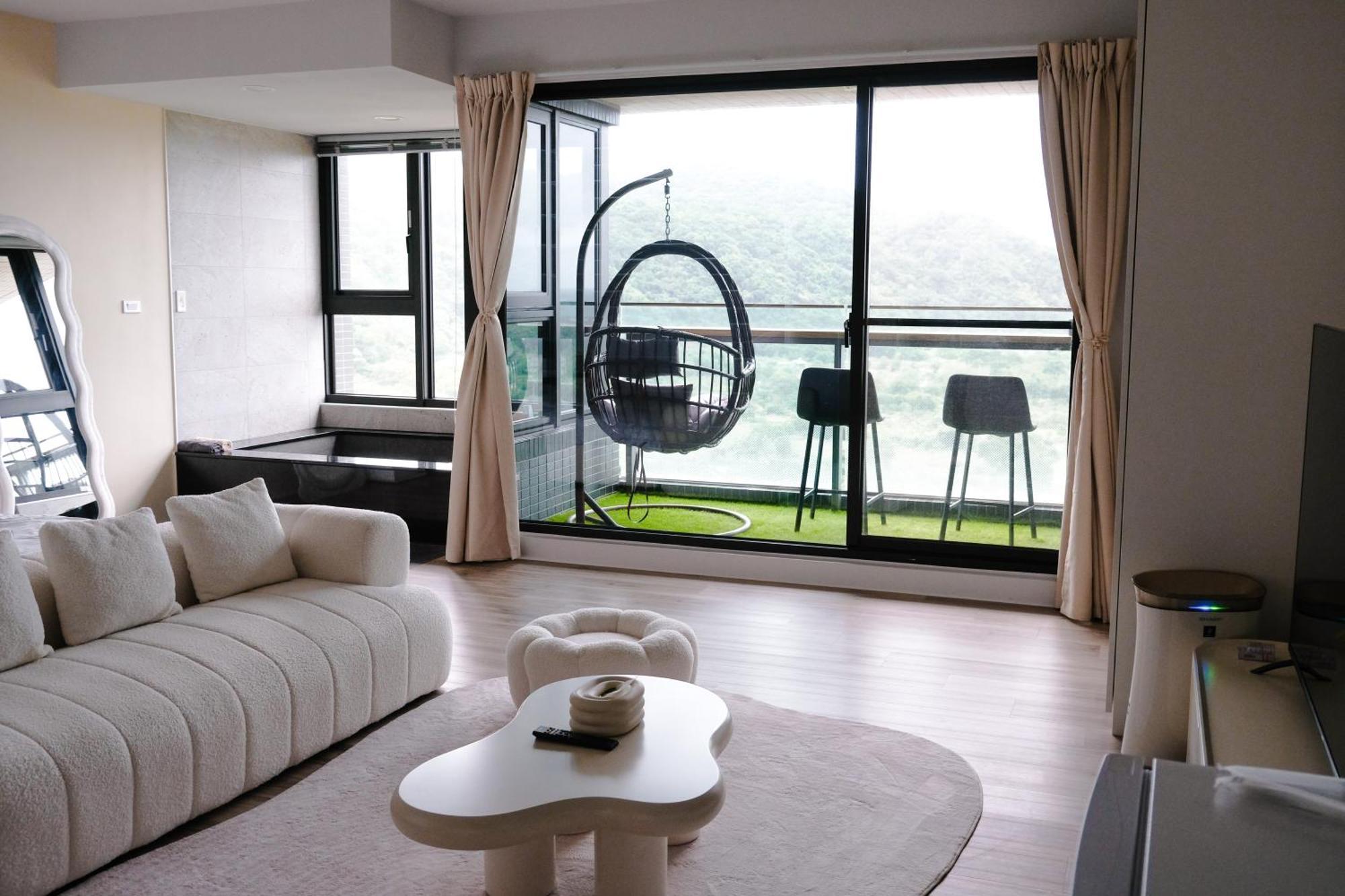 Apartamento Toucheng Happyhouse頭城黑皮家 附早餐 Exterior foto